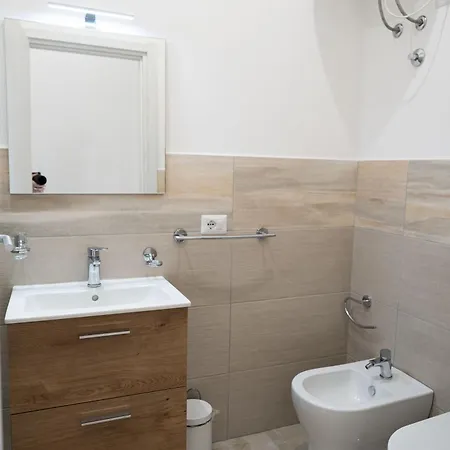 Alemari Luxury Naples